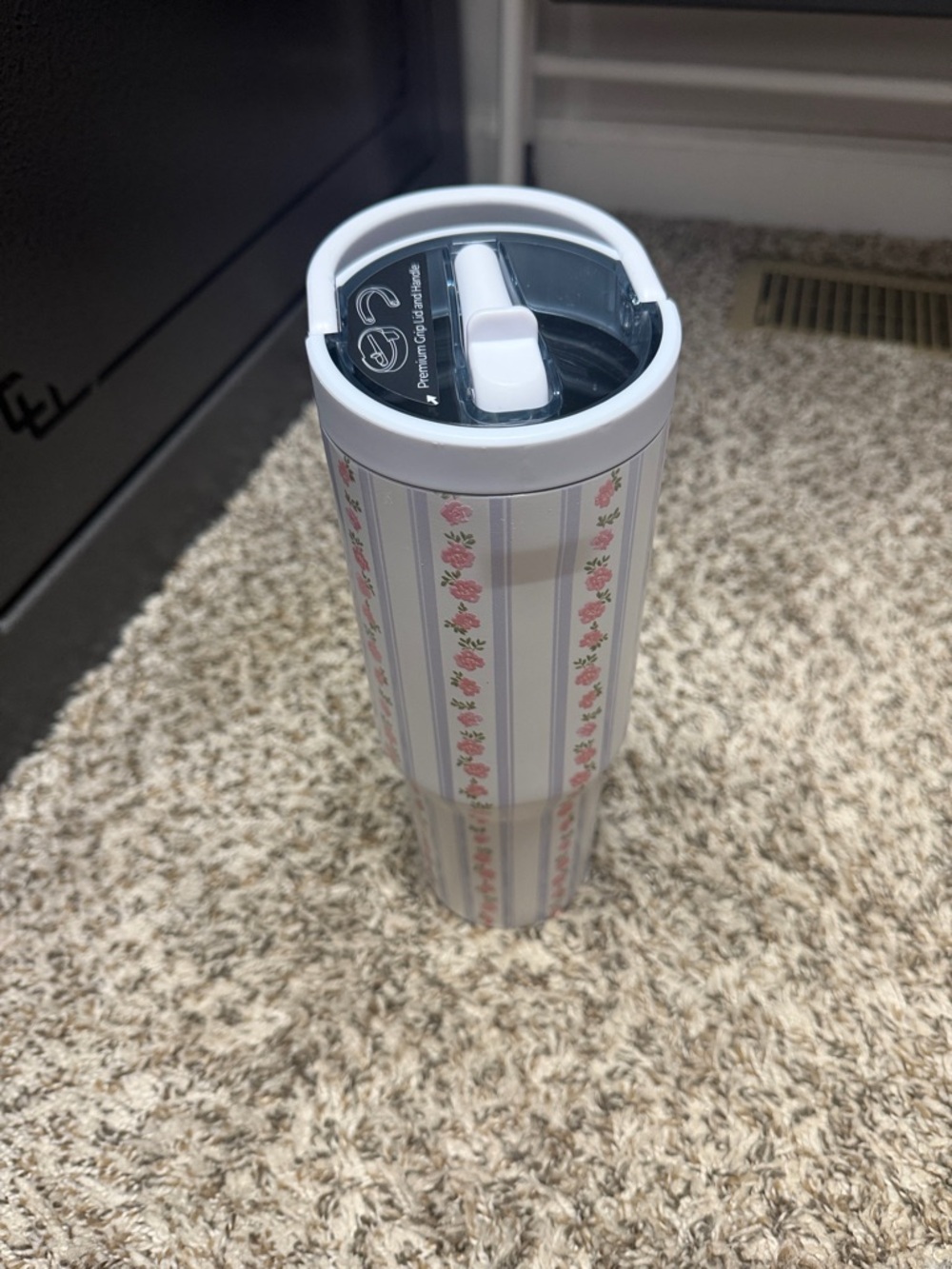 Hydrojug 32 oz sport tumbler